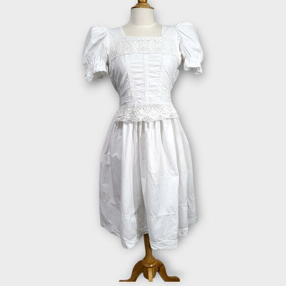 Paulina Dress Womens Size 8 / 10 White FLAWS  READ  Cottage, Shoujo Prairie - Picture 1 of 16